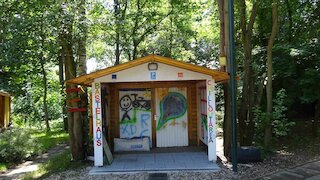 KJH Parkhaus - Bastelhaus und Fahrradparkhaus